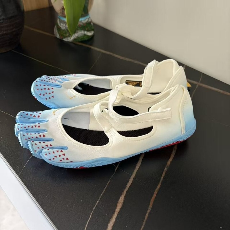 New Fivefingers Pilates indoor - đánh giá và giá Pilates V Yoga